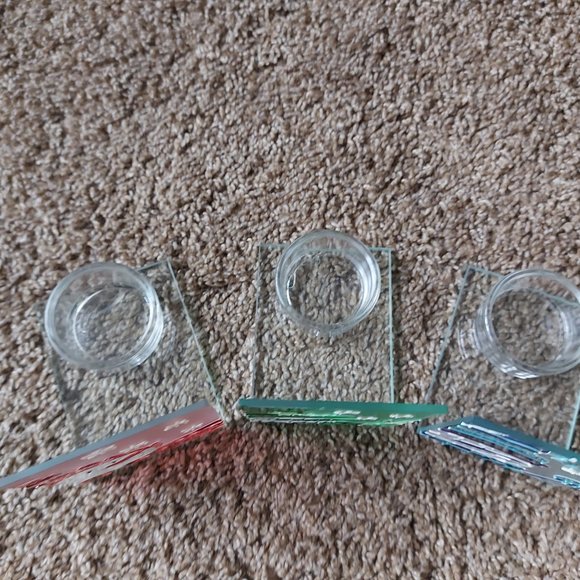 💥3/$10💥Winter Snow Collection by Avon - Tealight Holders - Picture 2 of 7